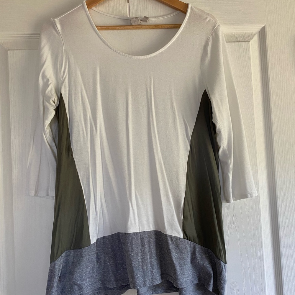 Dolan Women's 3/4 Sleeve Colorblock Top - White, Gray, Olive